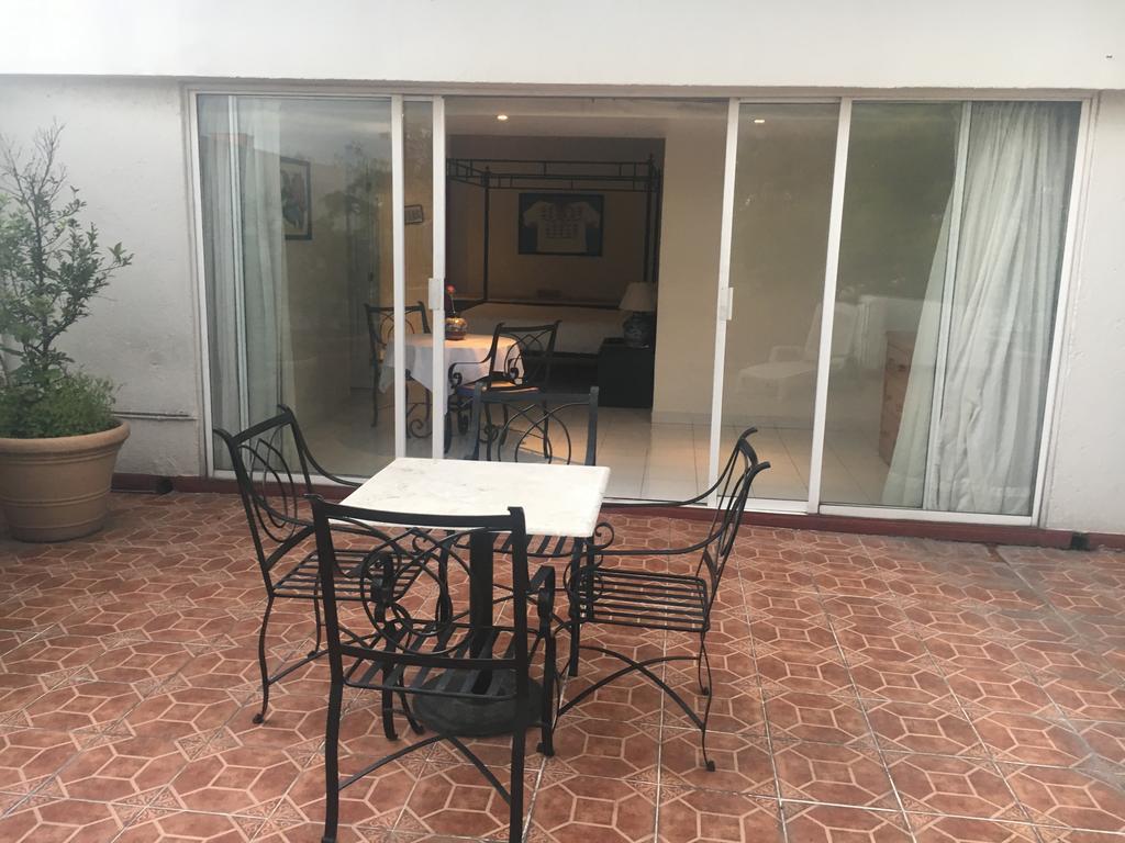 Отель Casa De La Condesa Мехико Номер фото